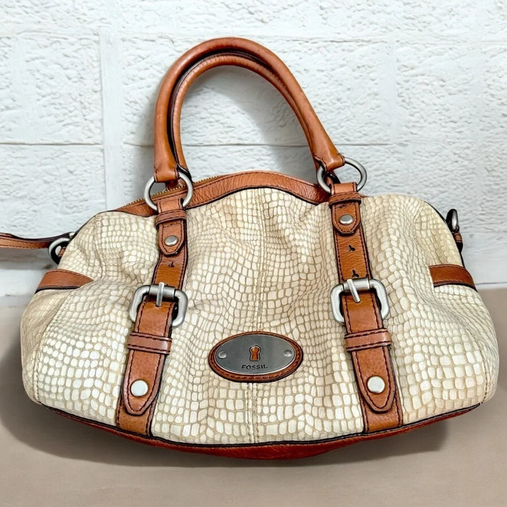 Fossil maddox genuine  leather purse